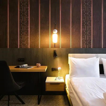 Harmony Valley Hotel *